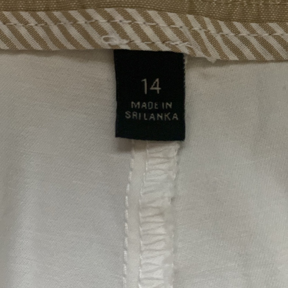 Banana Republic City Chino, white pants size 14 - Picture 5 of 8